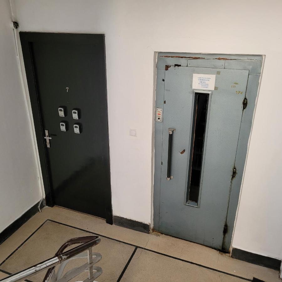 Anastasia Balcescu Apart 4 Self Check In Code From 2Pm Kitchen And Bedroom Bucureşti Exterior foto