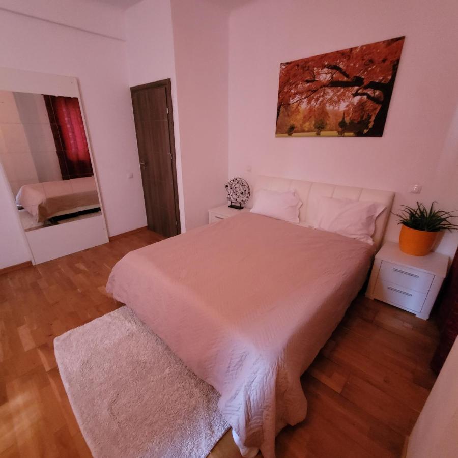 Anastasia Balcescu Apart 4 Self Check In Code From 2Pm Kitchen And Bedroom Bucureşti Exterior foto
