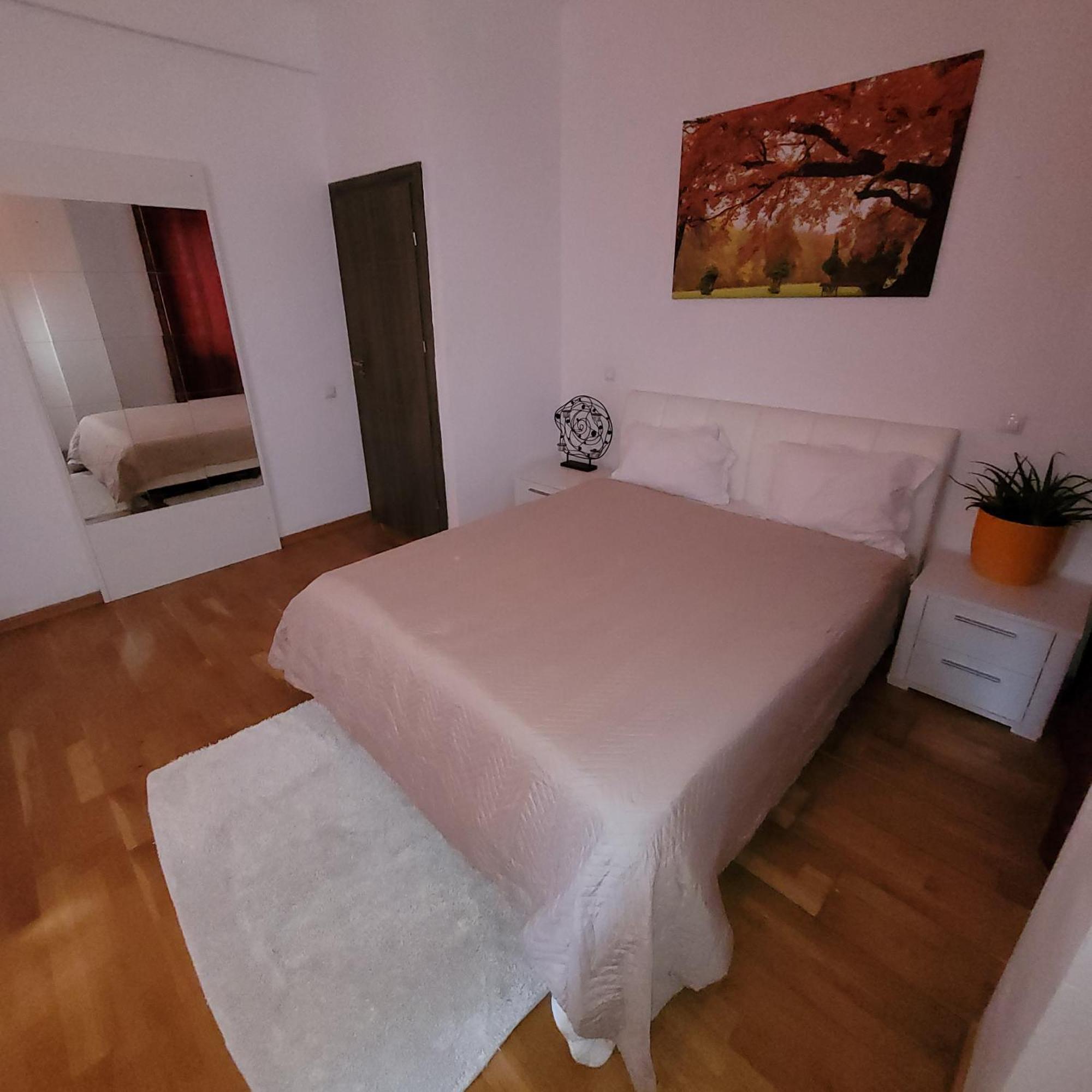 Anastasia Balcescu Apart 4 Self Check In Code From 2Pm Kitchen And Bedroom Bucureşti Exterior foto