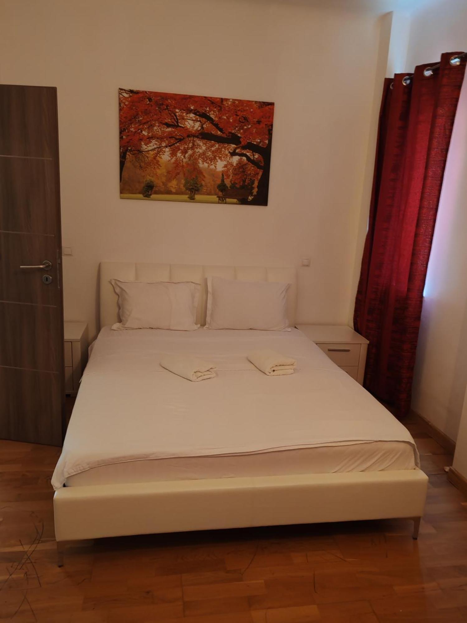 Anastasia Balcescu Apart 4 Self Check In Code From 2Pm Kitchen And Bedroom Bucureşti Exterior foto